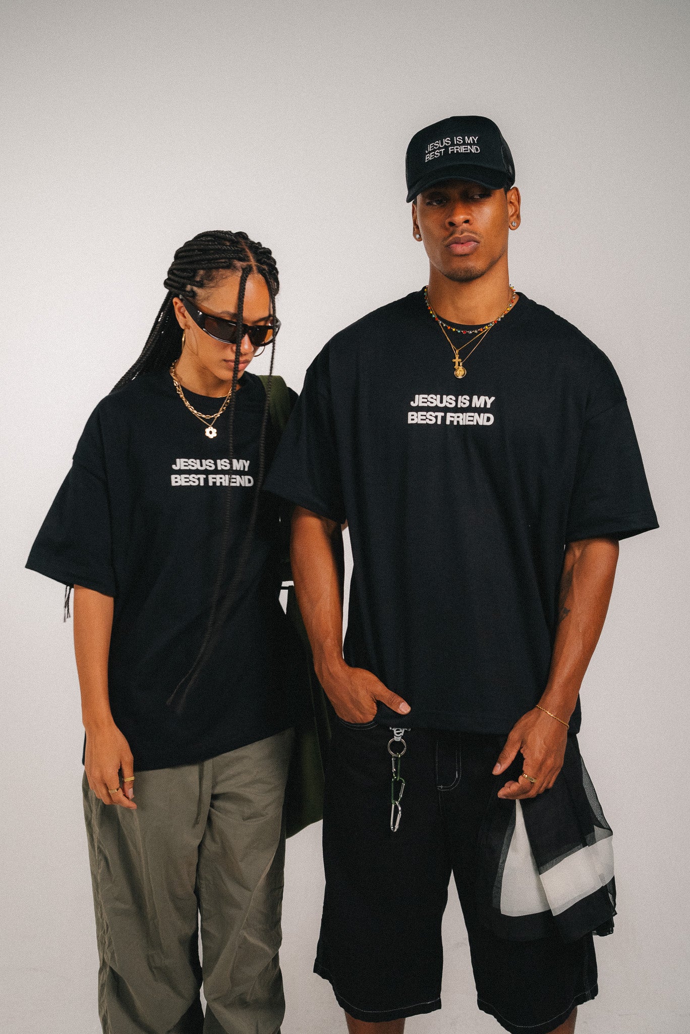 BLACK T-SHIRT JESUS ​​IS MY BEST FRIEND
