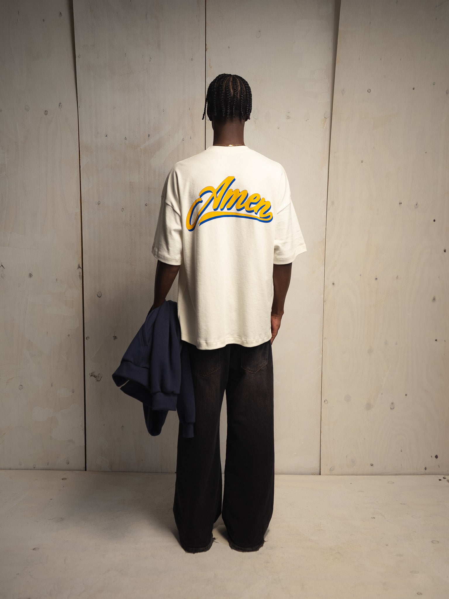 HAS ANYONE ELSE OFF WHITE T-SHIRT
