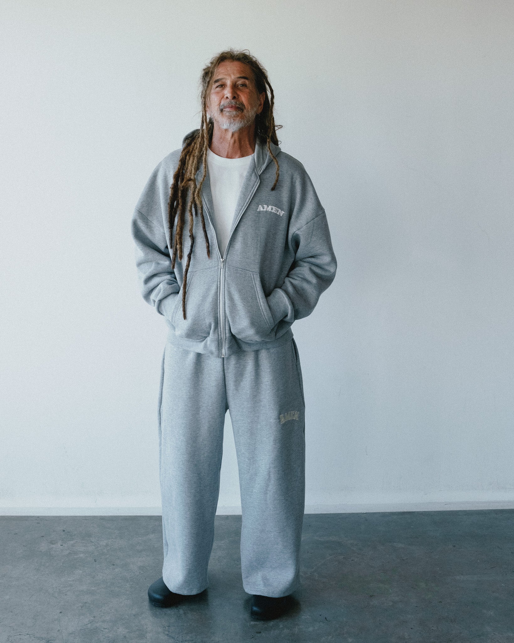 GRAY BAGGY SWEATSHIRT