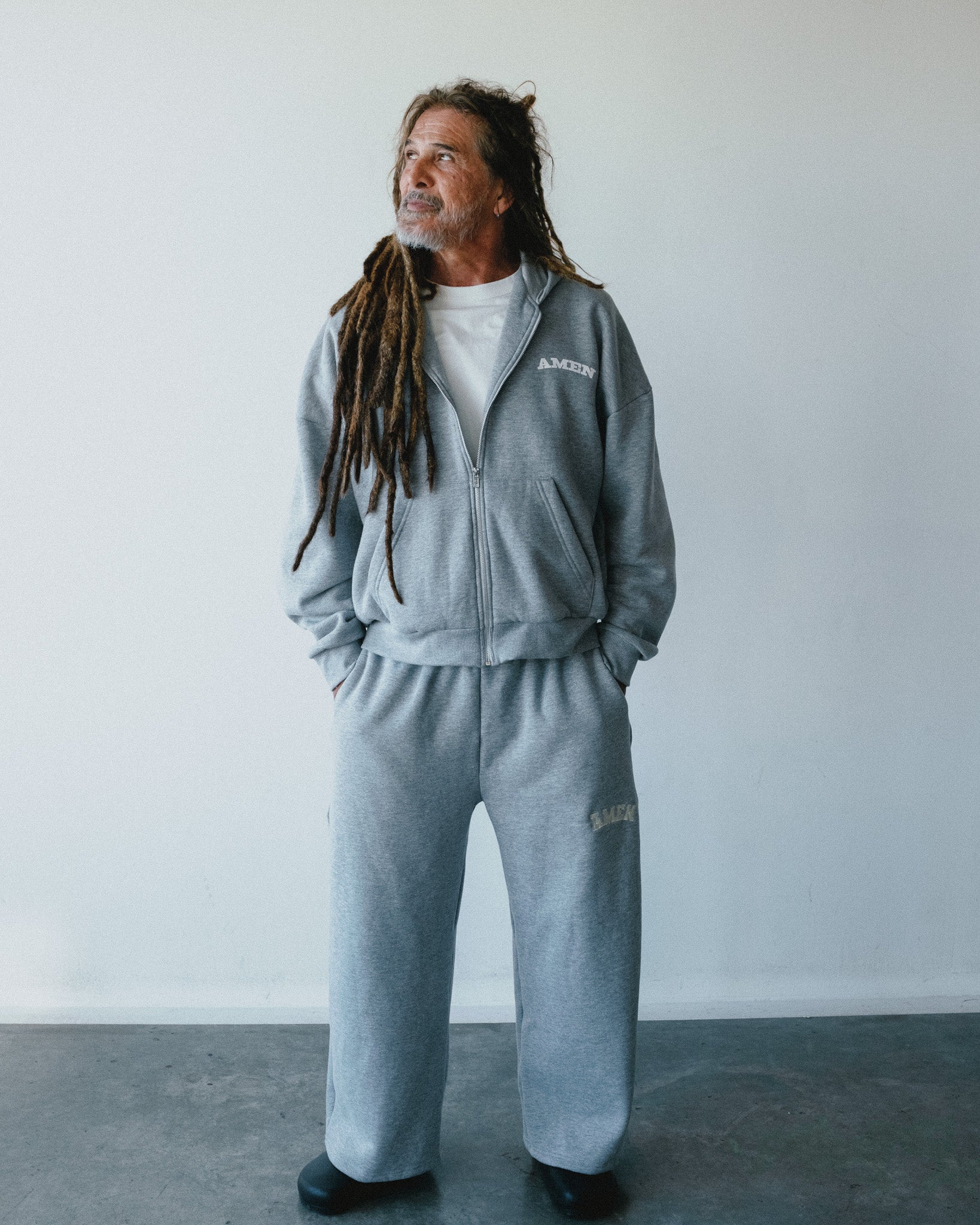 [PRE-SALE] JESUS ​​IS MY BEST FRIEND V2 BOXY SWEATSHIRT