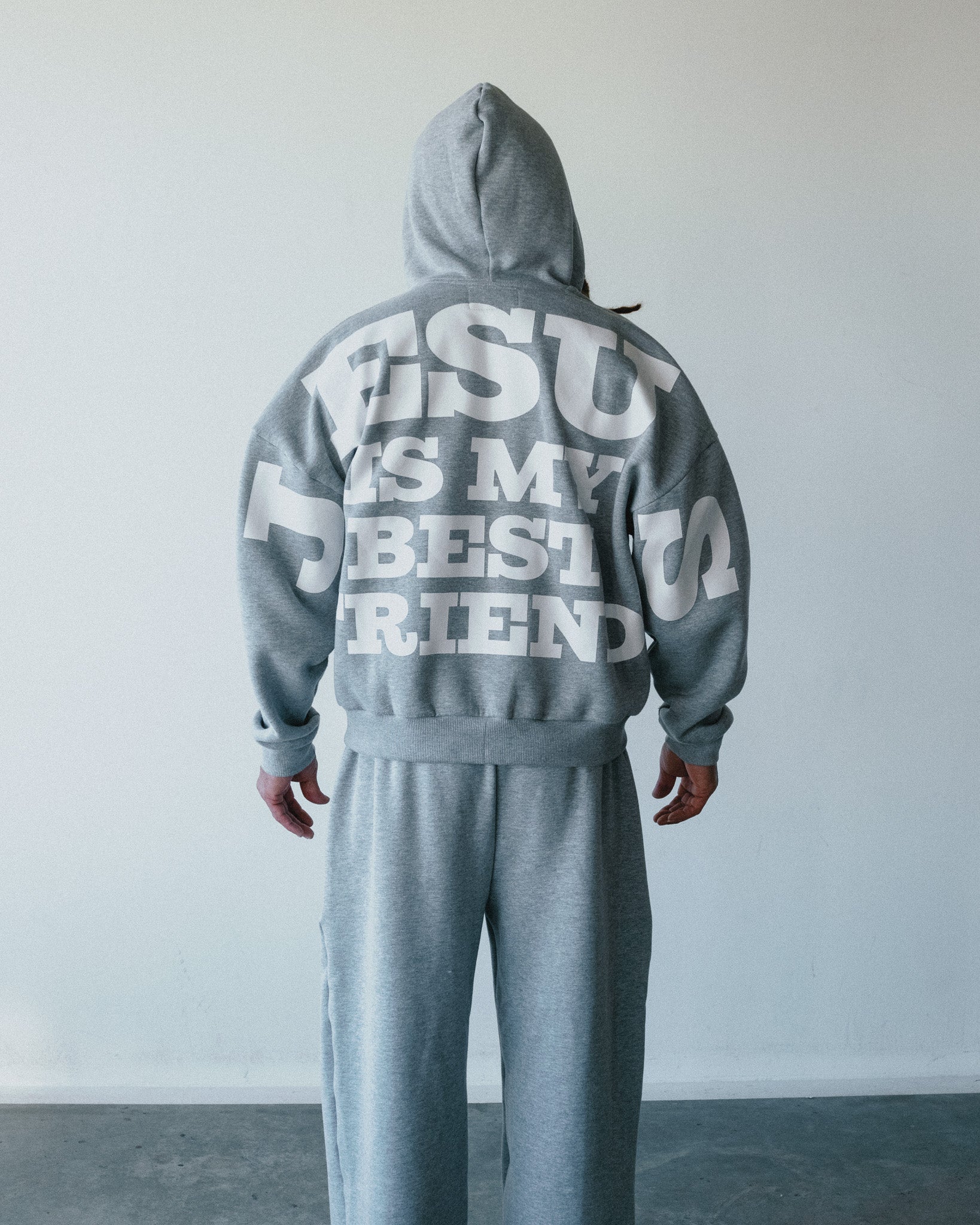 [PRE-SALE] JESUS ​​IS MY BEST FRIEND V2 BOXY SWEATSHIRT
