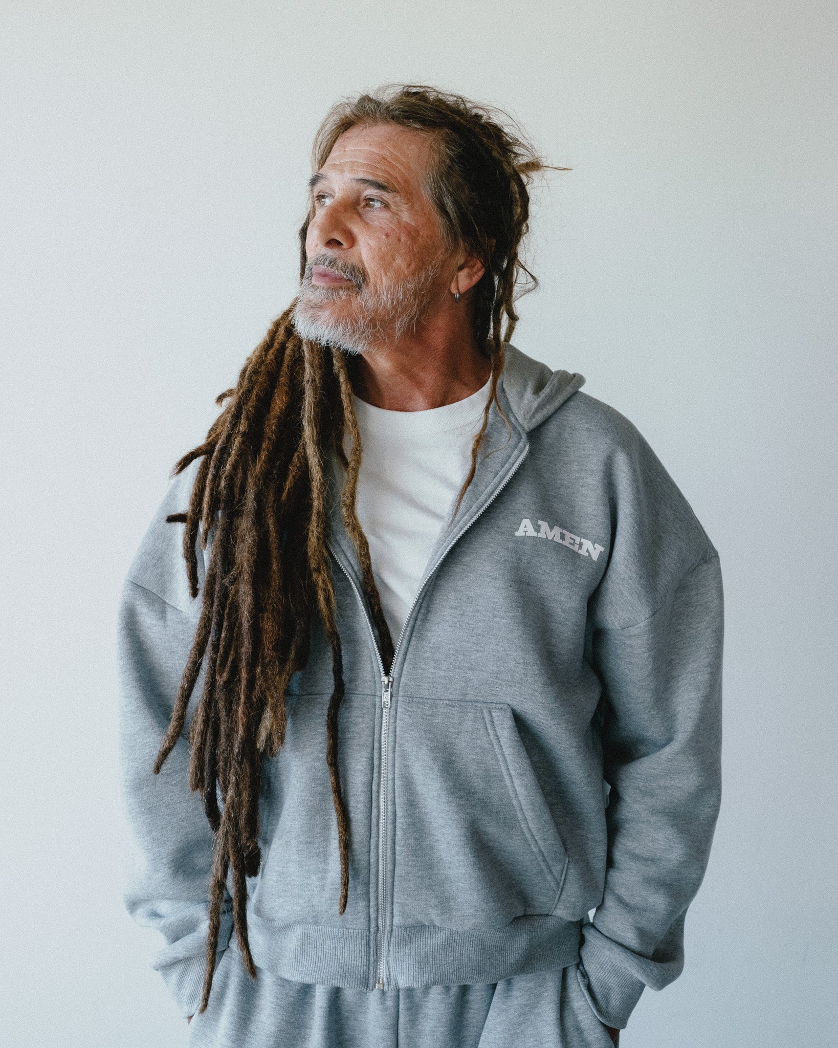 [PRE-SALE] JESUS ​​IS MY BEST FRIEND V2 BOXY SWEATSHIRT
