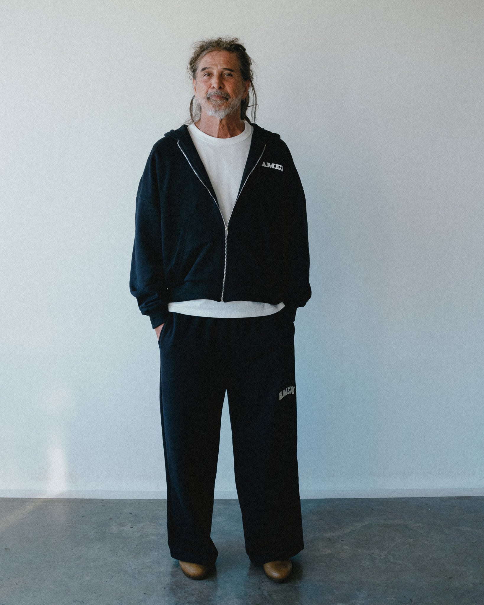 [PRE-SALE] JESUS ​​IS MY BEST FRIEND V2 BOXY SWEATSHIRT