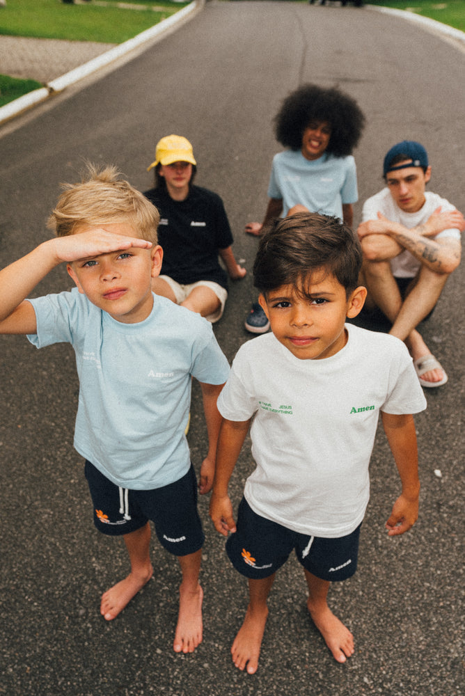 T-SHIRT I JUST NEED JESUS ​​OFF WHITE KIDS